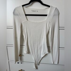 Abercrombie & Fitch Cream Long Sleeve Bodysuit
